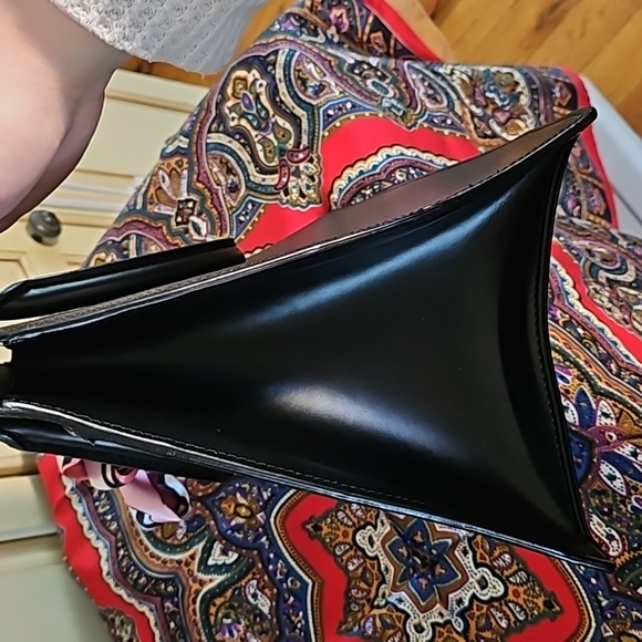 LOUIS VUITTON BLACK EPI RIVIERA BUSINESS BAG COA included**FYI INTERIOR RELINED* - Picture 9 of 16